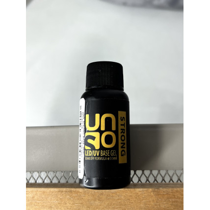 UNO STRONG Base - базовое покрытие для ногтей 30мл. Лицензия