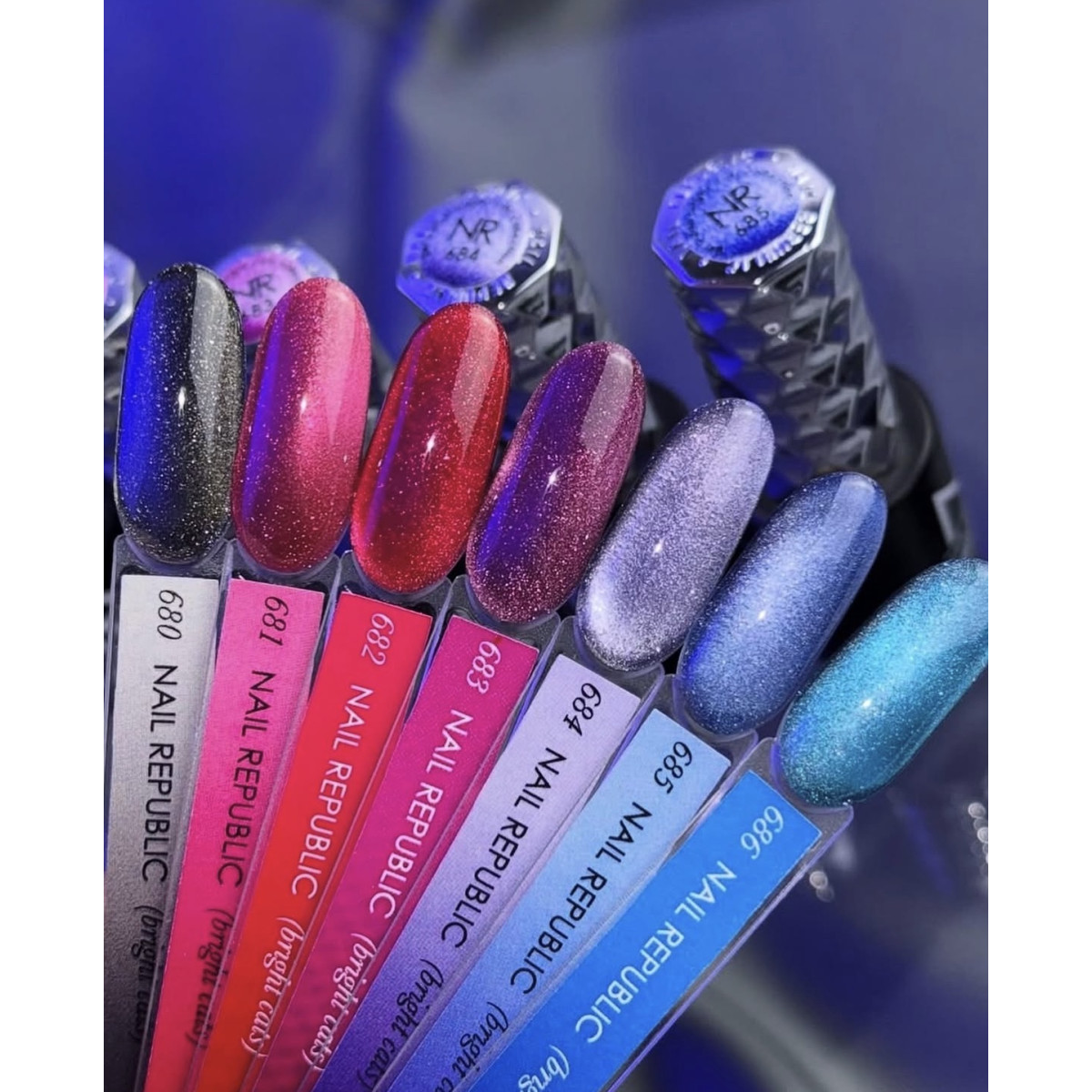 Гель лак  Гель лак Nail Republic СВЕТООТРЖАЮЩИЙ кошачий глаз   Купить  - По Лучший Ценам в РБ. |на dixnail.by ✅