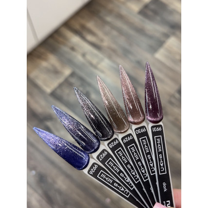 Кошачий глаз Гель лак RUNAIL 7ml 