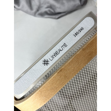 Пилка прямая  для натуральных ногтей на деревянной основе 180/240